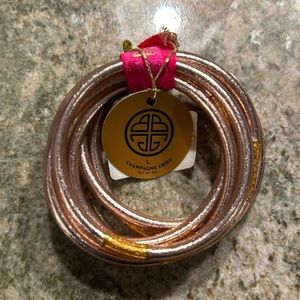 Budhagirl Large Champagne Six Stack NWT